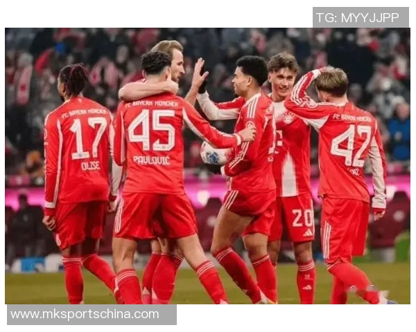 德甲精彩对决拜仁狂胜本菲卡四球横扫引发全场热烈欢呼