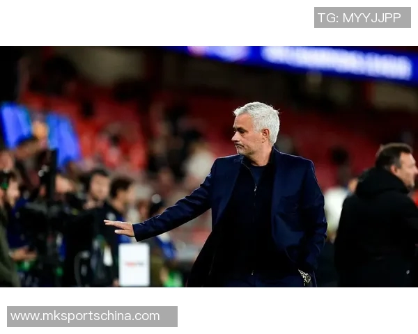 友谊赛精彩回顾利物浦与本菲卡战成平局帽子戏法引发全场热烈反响