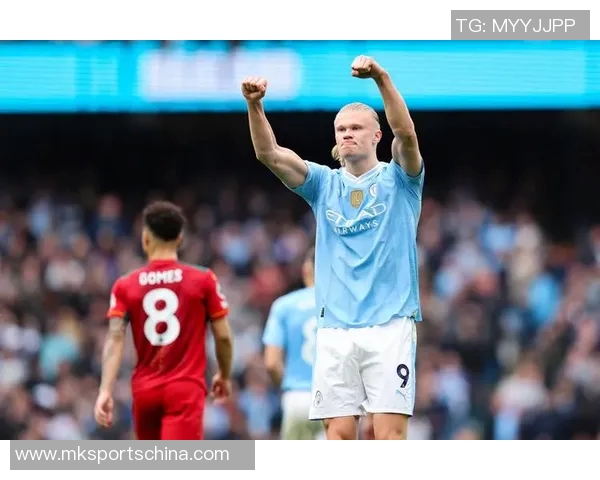 中超焦点战曼联与拜仁激战成和补时进球引发全场狂欢