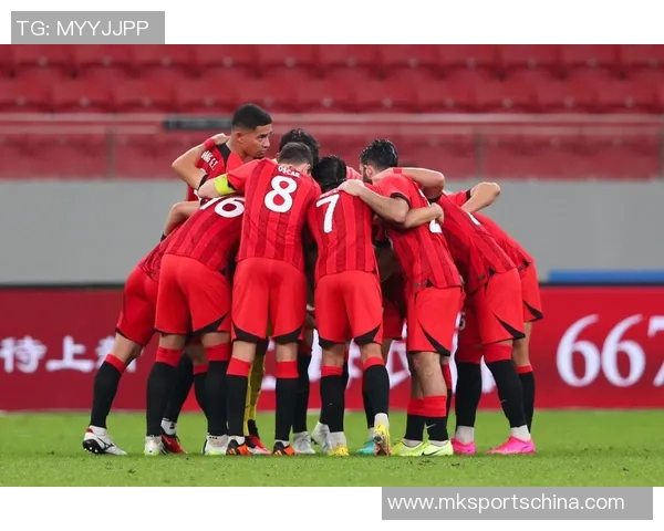 中超联赛精彩对决多特蒙德大胜AC米兰引发全场热烈反响