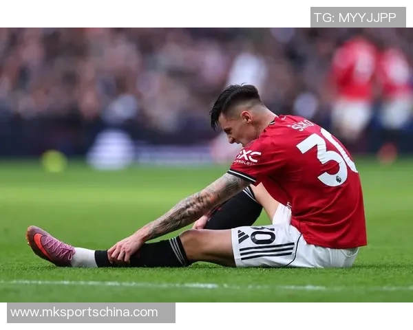 中超赛场惊现冷门利物浦逆袭尤文图斯全场沸腾