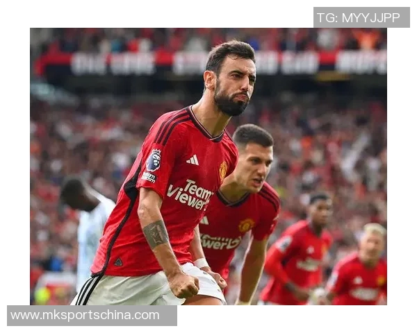 足总杯激战AC米兰大胜热刺红牌事件引发全场热议与转会传闻 足总杯激战AC米兰大胜热刺红牌事件引发全场热议与转会传闻