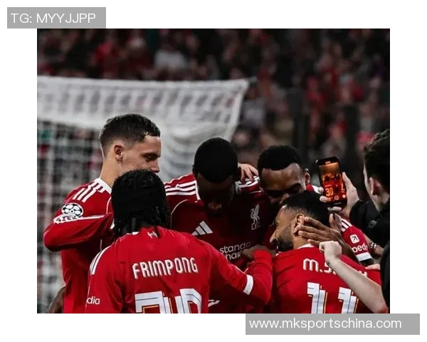 欧冠激战马竞大胜曼联红牌争议引发全场热议 欧冠激战马竞大胜曼联红牌争议引发全场热议