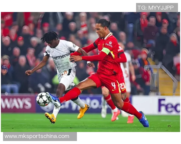 本菲卡逆袭利物浦友谊赛精彩回顾三球完胜引发全场欢呼 本菲卡逆袭利物浦友谊赛精彩回顾三球完胜引发全场欢呼