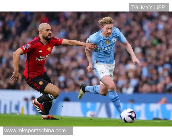 欧联杯历史冷门曼联6比2横扫曼城引爆全场激情