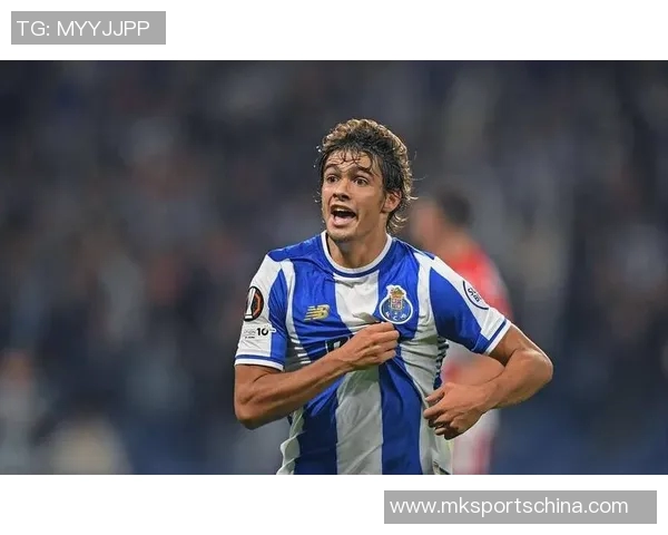 波尔图惊险逆转热刺绝杀瞬间回顾与战术分析 波尔图惊险逆转热刺绝杀瞬间回顾与战术分析