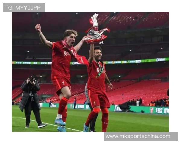 德甲激战尤文图斯与利物浦战平点球大战引发全场狂欢